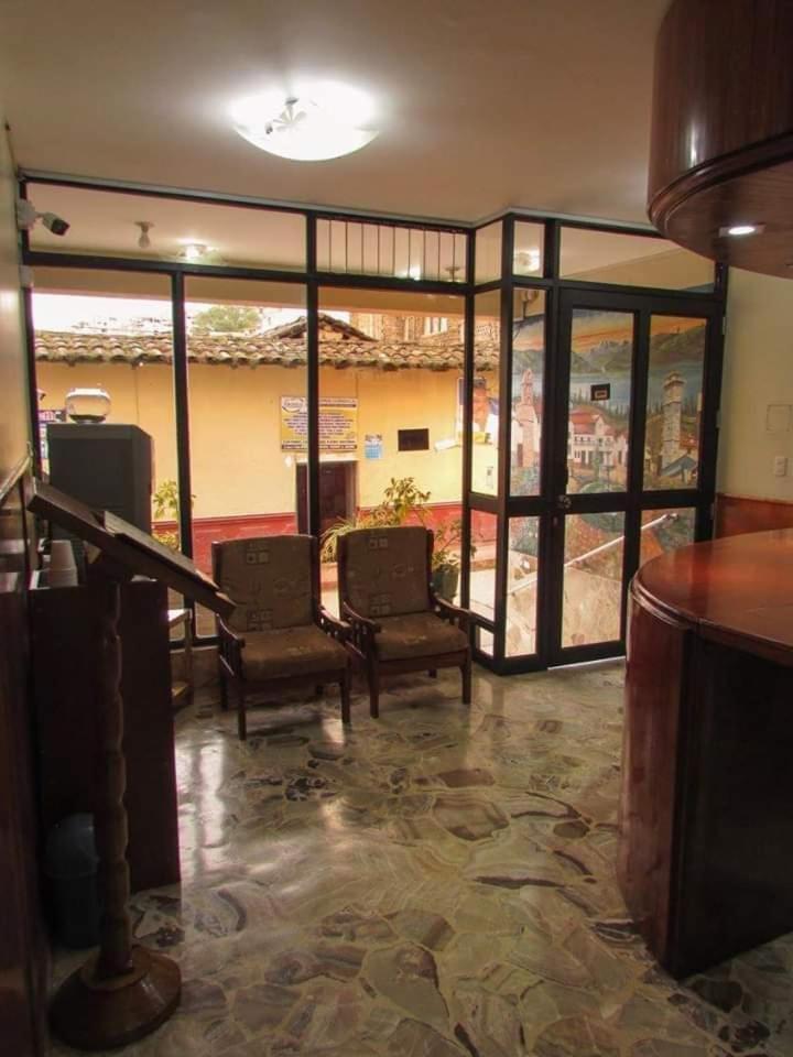 Hotel Sol de Oro Andahuaylas Exterior foto
